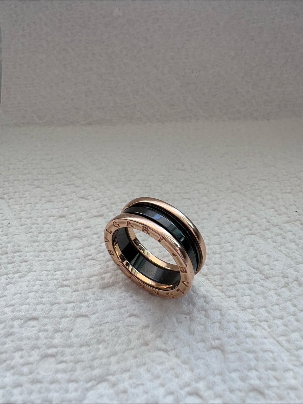 Bulgari Black and Rose Gold B.Zero1 Ring - Picture 4 of 7